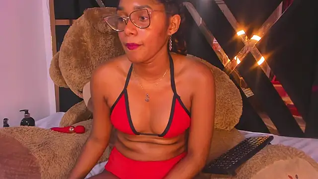 Snapshot of Ebony_beautifull chatting on February 2025 06:37:01 AM Ebony beautifull online show from February 2025 06:37:01 AM