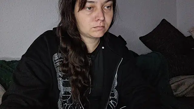 Cyndee Winter online show from September 2025 04:19:01 PM