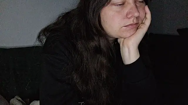 Cyndee Winter online show from September 2025 04:27:01 AM