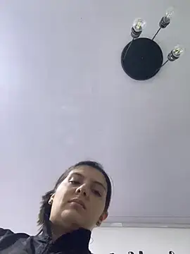 Snapshot of SamaraLincolnn chatting on May 2026 03:51:01 PM SamaraLincolnn online show from May 2026 03:51:01 PM