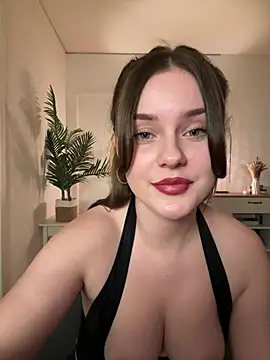 MaribelRiver online show from March 2026 07:21:02 PM