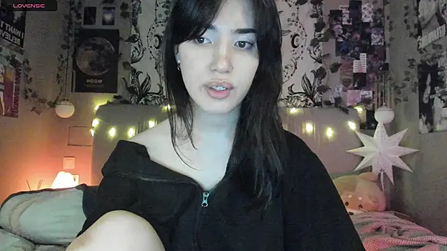 Anisawithlove online show from March 2025 08:32:02 PM