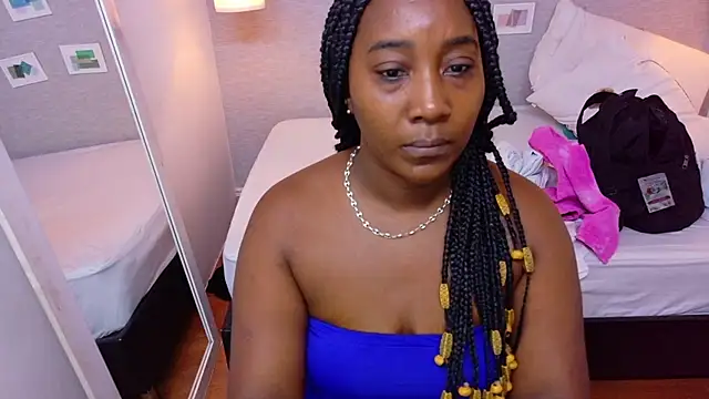 kiara evanss online show from September 2025 02:39:02 PM