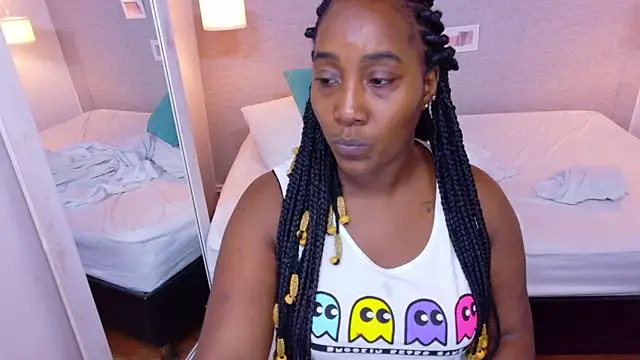 kiara evanss online show from September 2025 03:33:02 AM