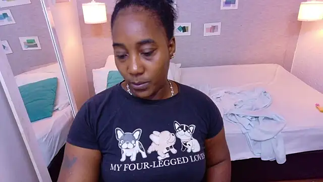 kiara evanss online show from October 2025 02:52:01 PM