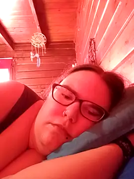 gatitabuena-90 online show from March 2026 02:50:01 PM