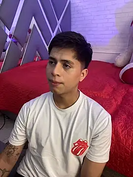 Snapshot of Niicky1_ chatting on December 2024 08:58:01 PM Niicky1  online show from December 2024 08:58:01 PM