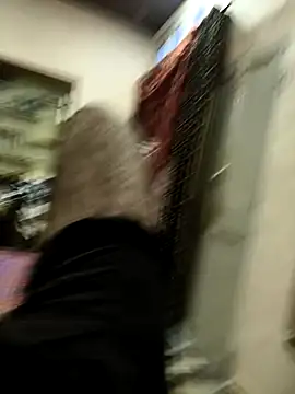 lund lol online show from October 2025 10:45:01 AM