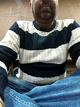 lund lol online show from January 2026 10:09:02 AM