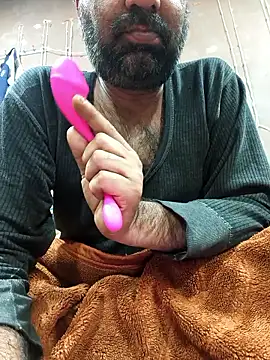 lund lol online show from February 2026 10:52:02 PM