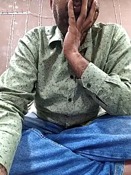 lund lol online show from February 2026 12:15:01 PM