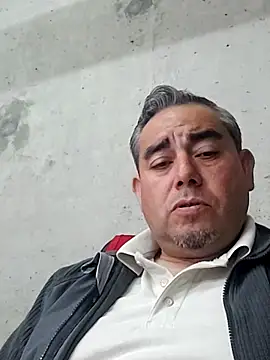 Manolete007x online show from February 2026 10:58:02 PM