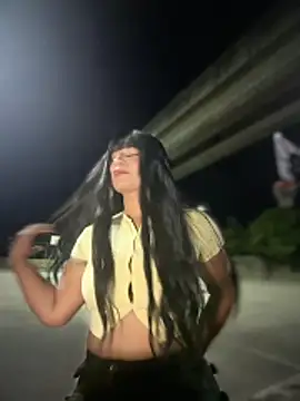 RavenM8 online show from April 2026 12:38:02 AM