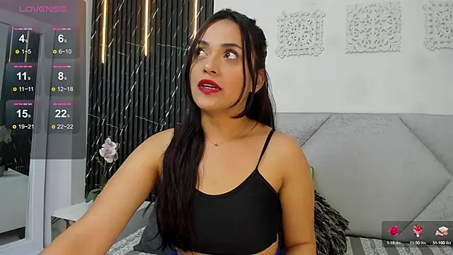 Snapshot of katrina_kaif_x chatting on January 2025 06:59:01 PM katrina kaif x online show from January 2025 06:59:01 PM