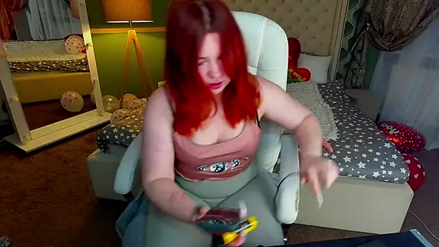 RosieMoons online show from February 2025 02:05:02 AM