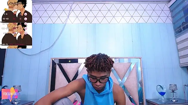 Snapshot of sexy_blacks_ chatting on February 2025 11:41:01 AM sexy blacks online show from February 2025 11:41:01 AM