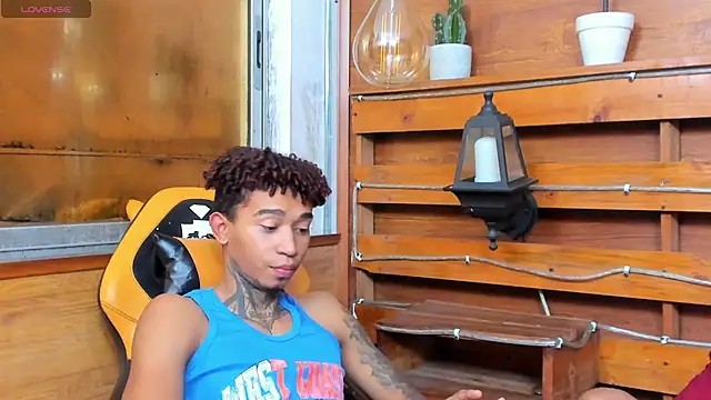 Snapshot of sexy_blacks_ chatting on September 2025 11:56:02 AM sexy blacks online show from September 2025 11:56:02 AM