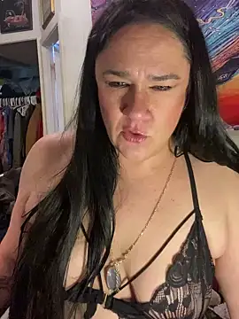 Snapshot of sexyasscougar chatting on February 2025 03:54:02 PM sexyasscougar online show from February 2025 03:54:02 PM