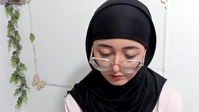 aysel elid online show from April 2026 01:56:02 AM