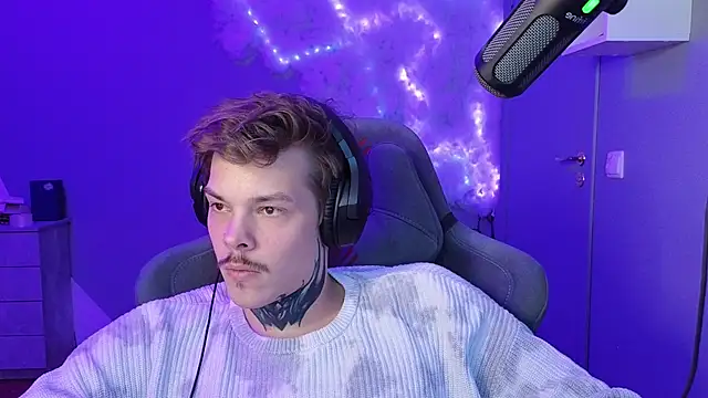 DENIS HERE online show from January 2025 11:23:02 AM