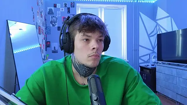 DENIS HERE online show from March 2025 12:01:02 PM