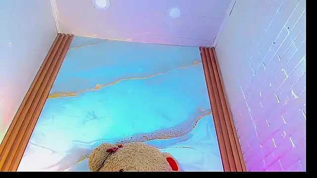 CoralineSweett online show from November 2025 07:13:02 PM