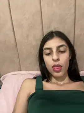 cristel 17 online show from December 2024 03:26:02 AM