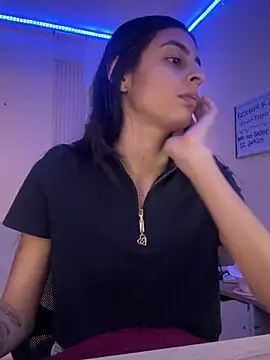 cristel 17 online show from December 2024 01:45:01 AM