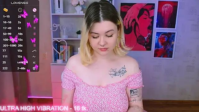 cutie mili online show from February 2025 11:32:01 AM