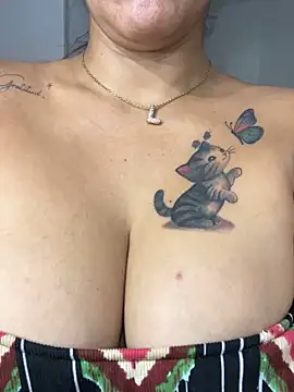 Snapshot of LISA_BULLOCK_ chatting on February 2026 12:39:02 AM LISA BULLOCK online show from February 2026 12:39:02 AM