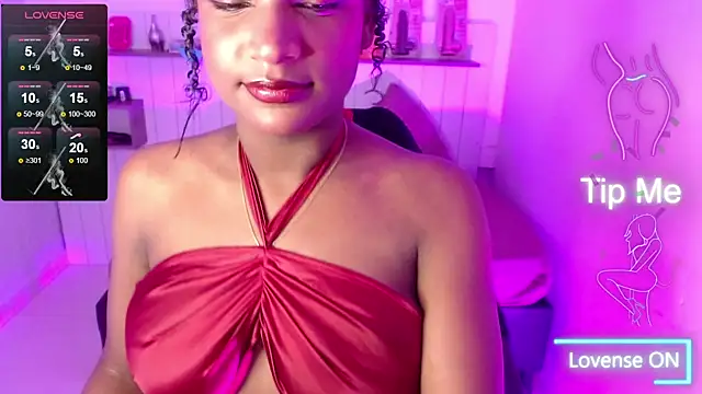 Snapshot of NikitaKiss chatting on October 2025 07:03:01 PM NikitaKiss online show from October 2025 07:03:01 PM
