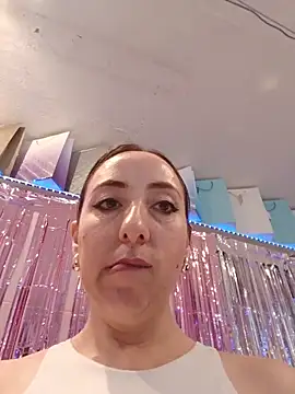 Snapshot of Mia_Novikov chatting on May 2026 01:57:16 AM Mia Novikov online show from May 2026 01:57:16 AM