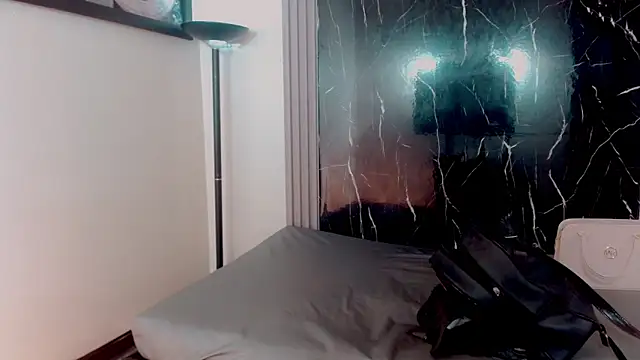 hilary rodriguez online show from March 2026 07:03:02 PM