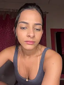 violetta-brown1 online show from December 2025 02:10:02 AM