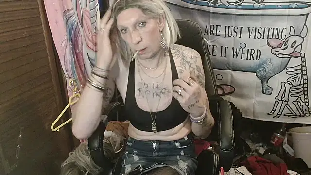 Ombeline1 online show from February 2026 07:18:01 AM