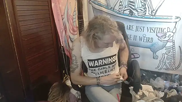 Ombeline1 online show from February 2026 01:10:01 PM