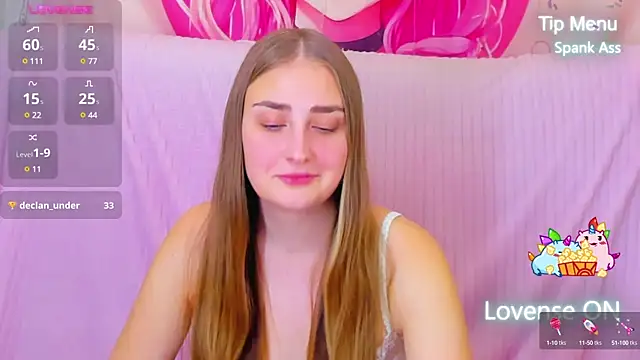 Snapshot of MilliStrii chatting on December 2024 04:02:02 AM MilliStrii online show from December 2024 04:02:02 AM