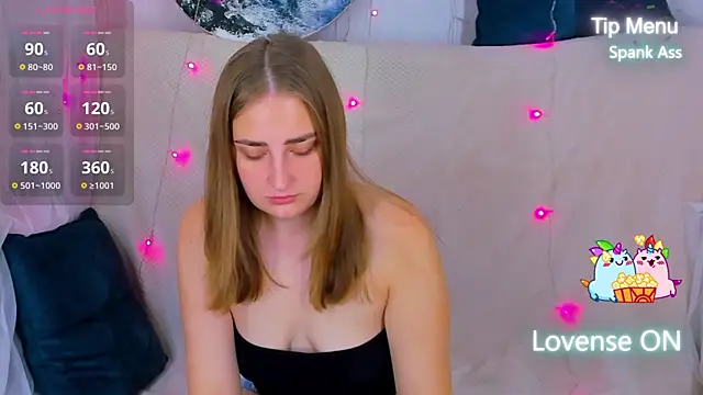 Snapshot of MilliStrii chatting on September 2025 01:28:02 AM MilliStrii online show from September 2025 01:28:02 AM