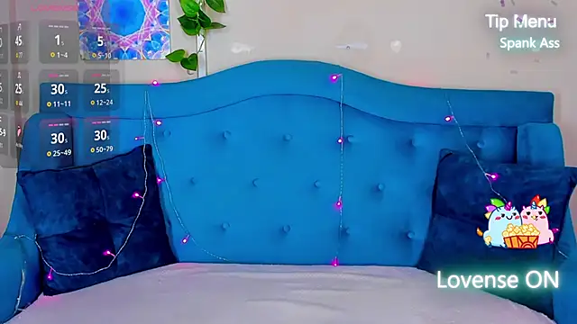 Snapshot of MilliStrii chatting on December 2025 01:32:01 AM MilliStrii online show from December 2025 01:32:01 AM