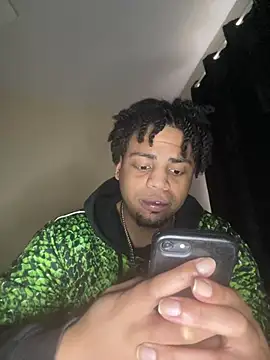 Snapshot of Elgrazonamor chatting on February 2025 06:51:01 PM Elgrazonamor online show from February 2025 06:51:01 PM