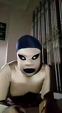 Snapshot of zentaishow chatting on December 2024 01:09:02 PM zentaishow online show from December 2024 01:09:02 PM