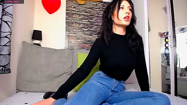 Angelique An online show from March 2025 06:15:02 PM