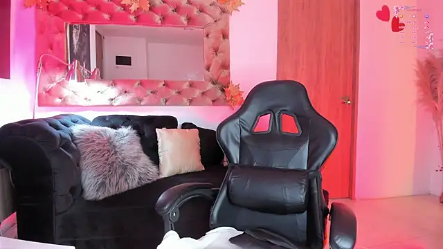 AmelyaMann online show from March 2026 02:17:01 PM