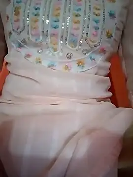 Snapshot of Mangla_Bhabhi chatting on February 2025 01:53:02 AM Mangla Bhabhi online show from February 2025 01:53:02 AM