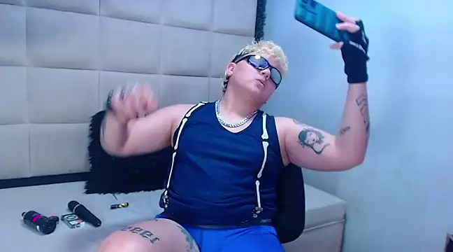 isabeautyx19 online show from January 2025 02:13:01 PM