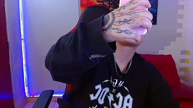 isabeautyx19 online show from March 2025 03:01:02 AM