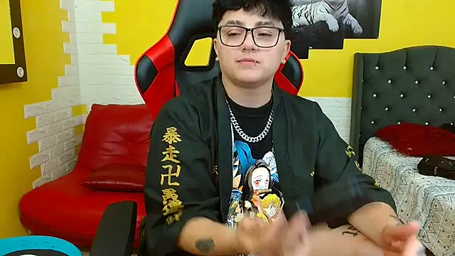 isabeautyx19 online show from October 2025 03:28:01 AM