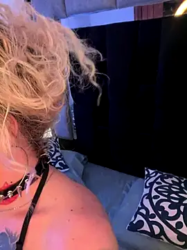 Bonnie vega online show from October 2025 12:57:01 AM