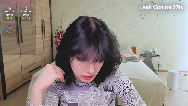 JulisSweet online show from April 2026 07:33:02 AM