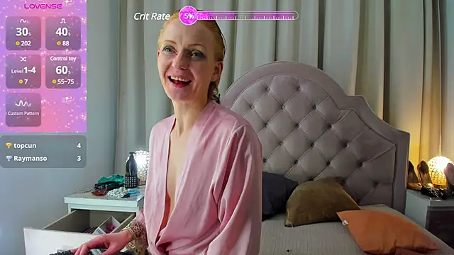 Snapshot of SquirtyAlisa chatting on January 2025 03:39:02 AM SquirtyAlisa online show from January 2025 03:39:02 AM